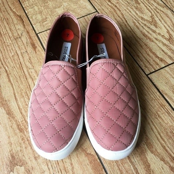 Steve Madden Mauve Slip On Shoes NWOT Sz 7 - Picture 2 of 8